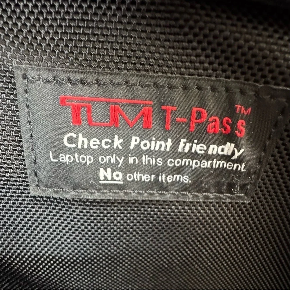 Tumi Black Genuine Leather‎ Briefcase Travel Bag